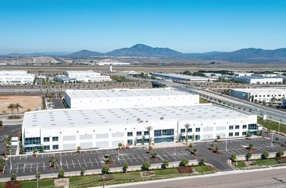 industrial-flex-buildings-why-invest?