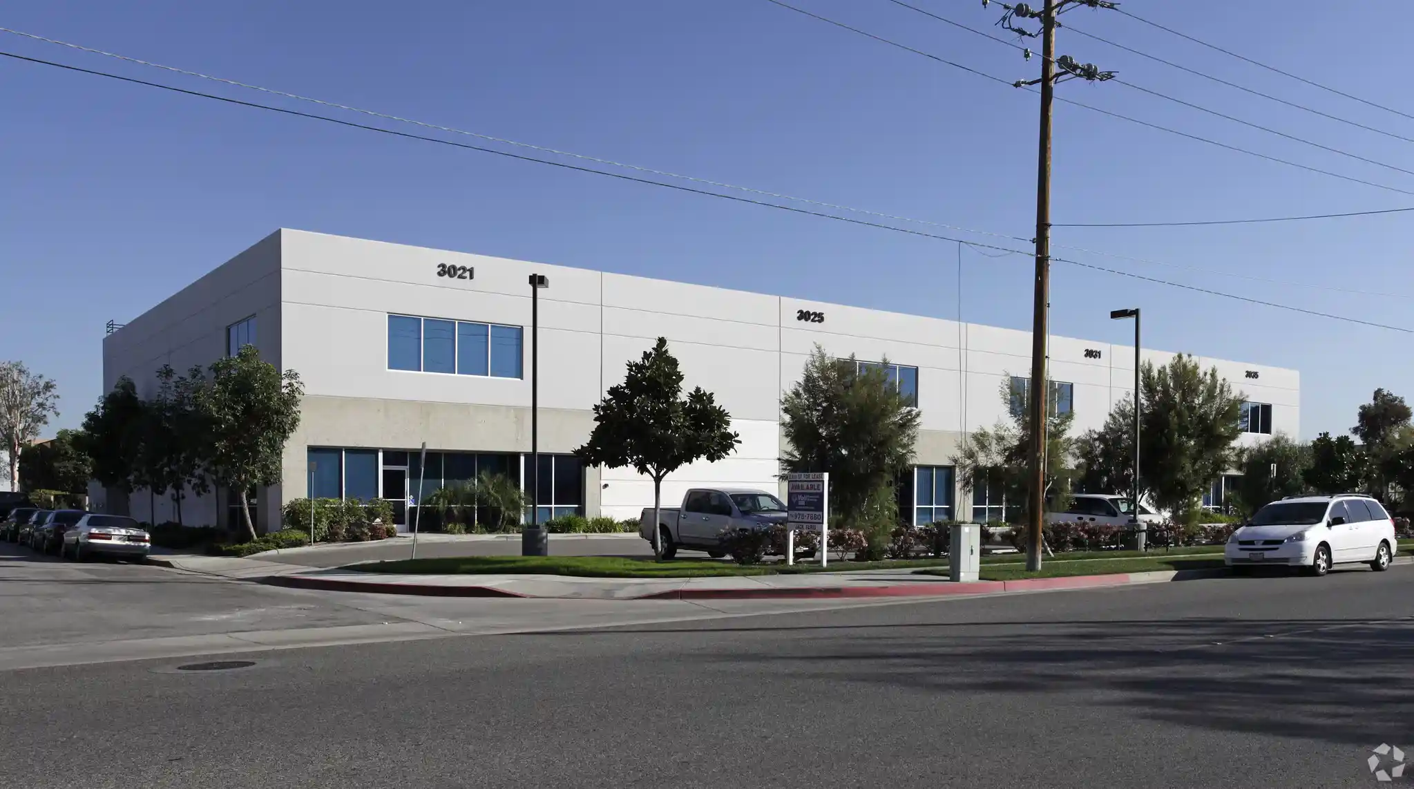 ca-anaheim-3021-3035-E-La-Jolla-St-Anaheim-4