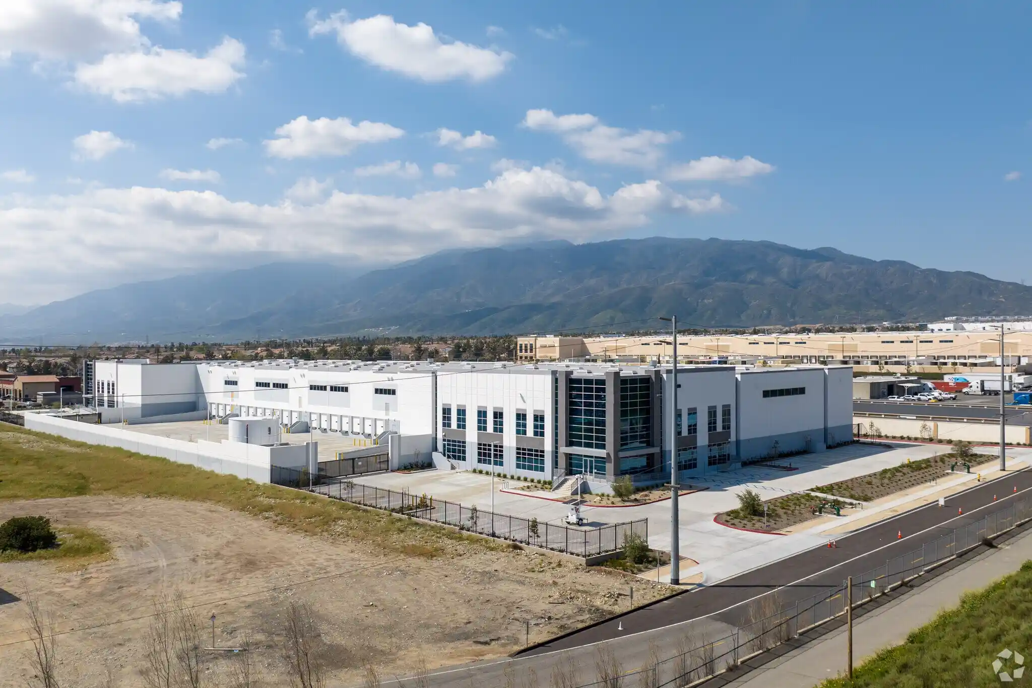 industrial warehouse fontana