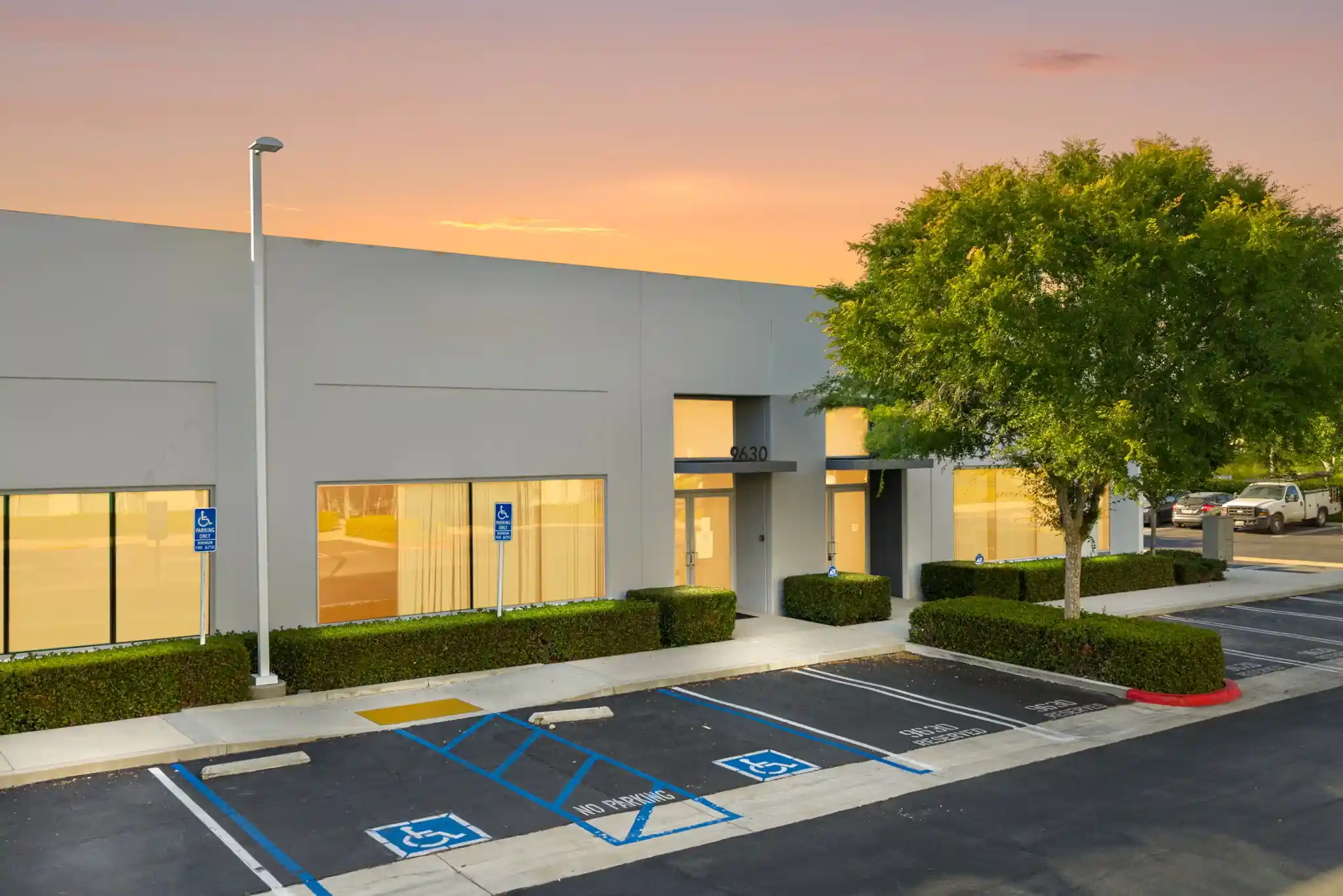 ca-irvine-industrial-flex-condo