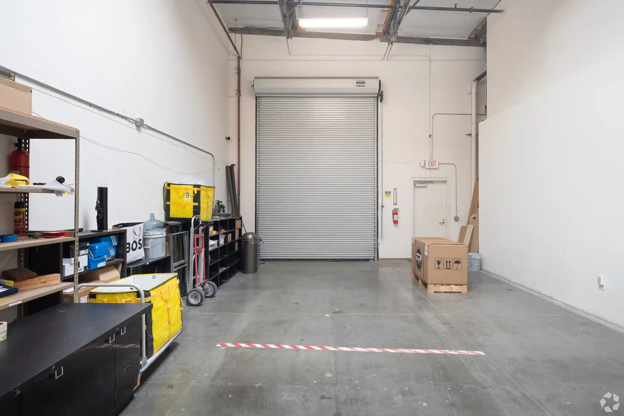 ca-irvine-61-Post-Irvine-CA-Building-Photo-14-LargeHighDefinition