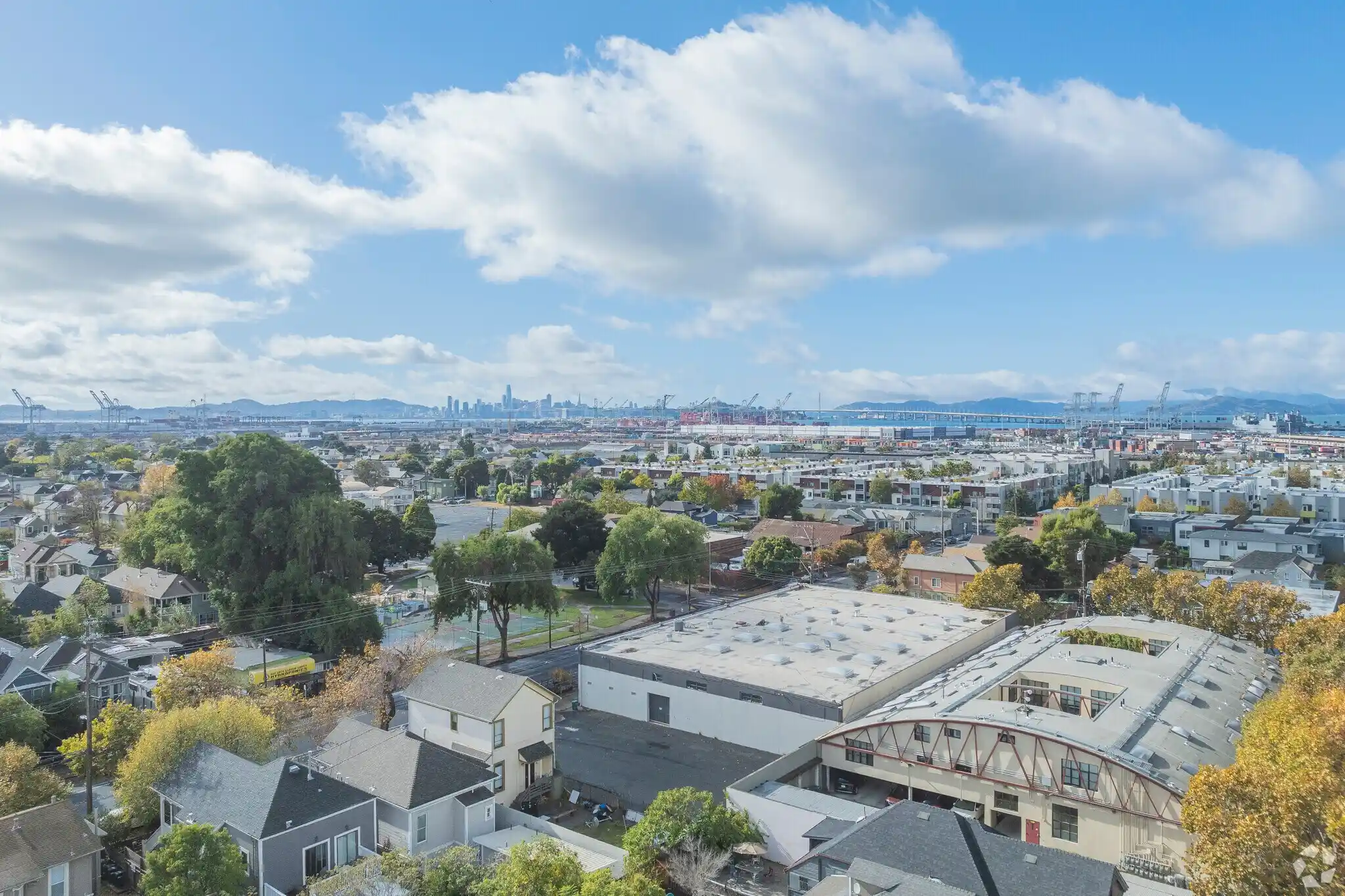 ca-oakland-industrial-1680-14th-St-Oakland-CA-Aerial-41-LargeHighDefinition