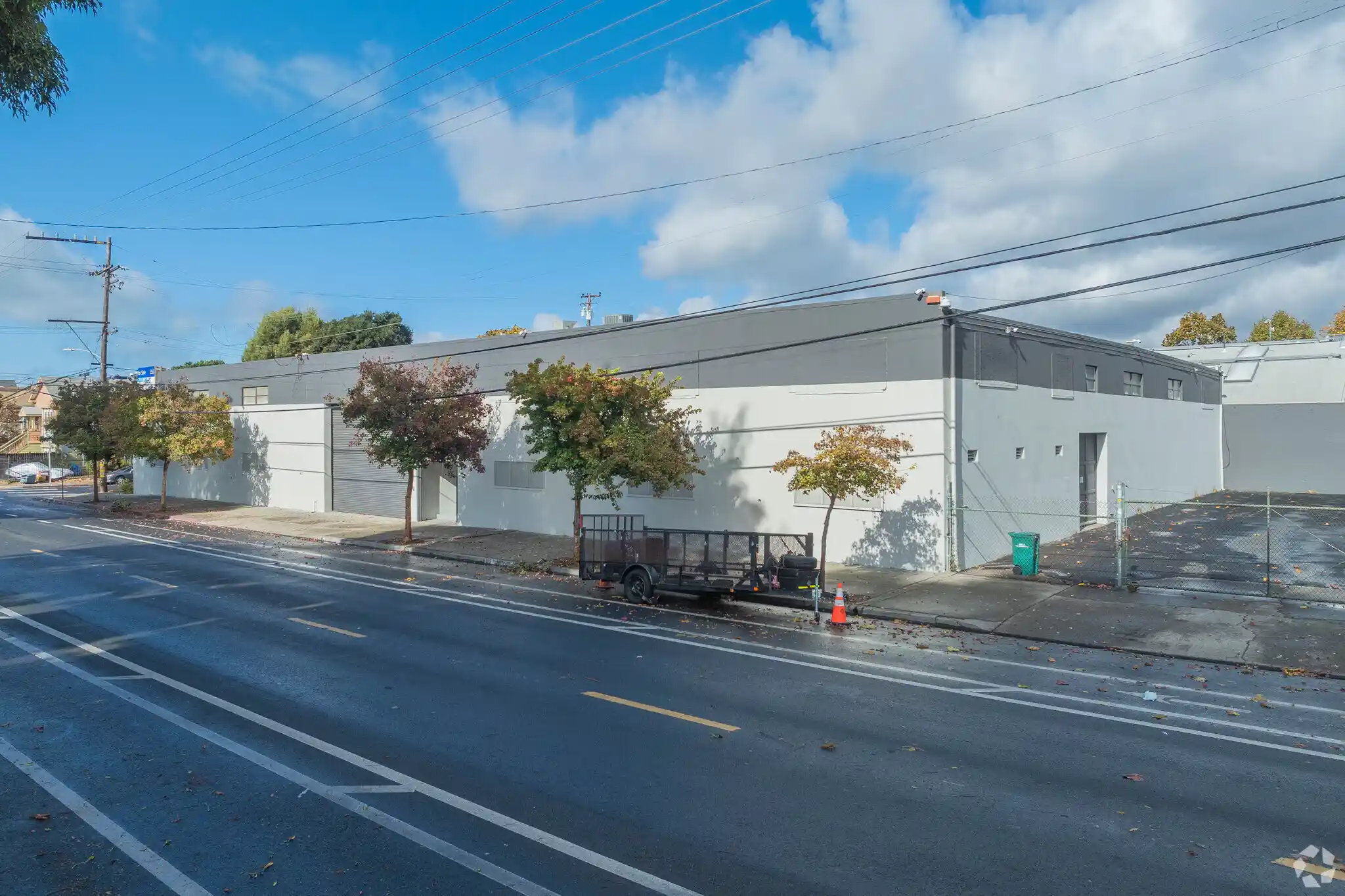 ca-oakland-industrial-1680-14th-St-Oakland-CA-Building-Photo-38-LargeHighDefinition