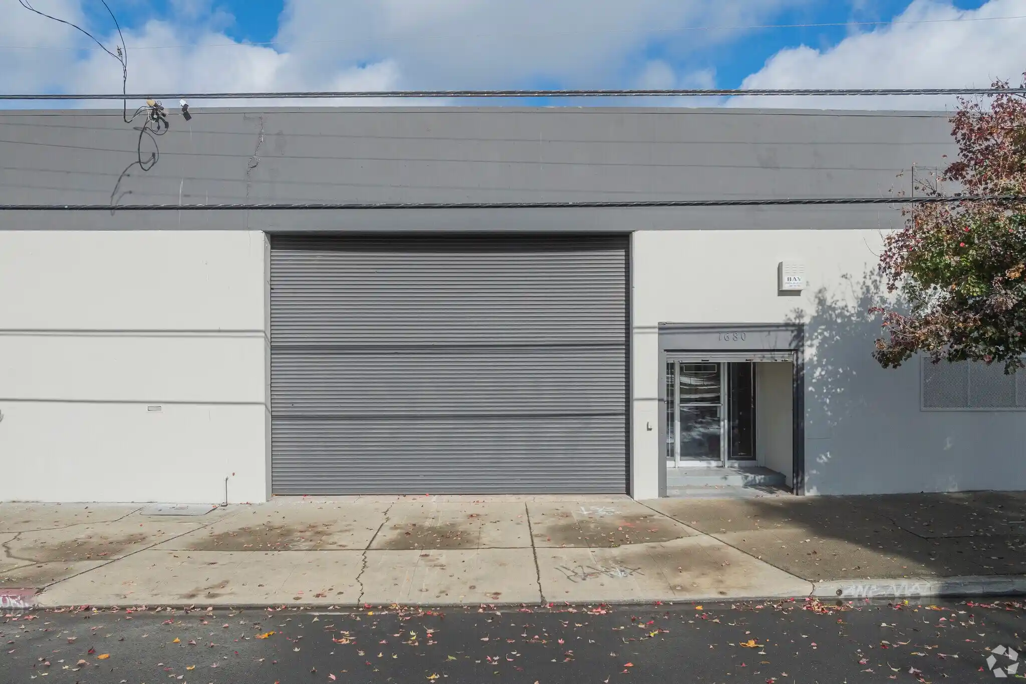 ca-oakland-industrial-1680-14th-St-Oakland-CA-Building-Photo-5-LargeHighDefinition