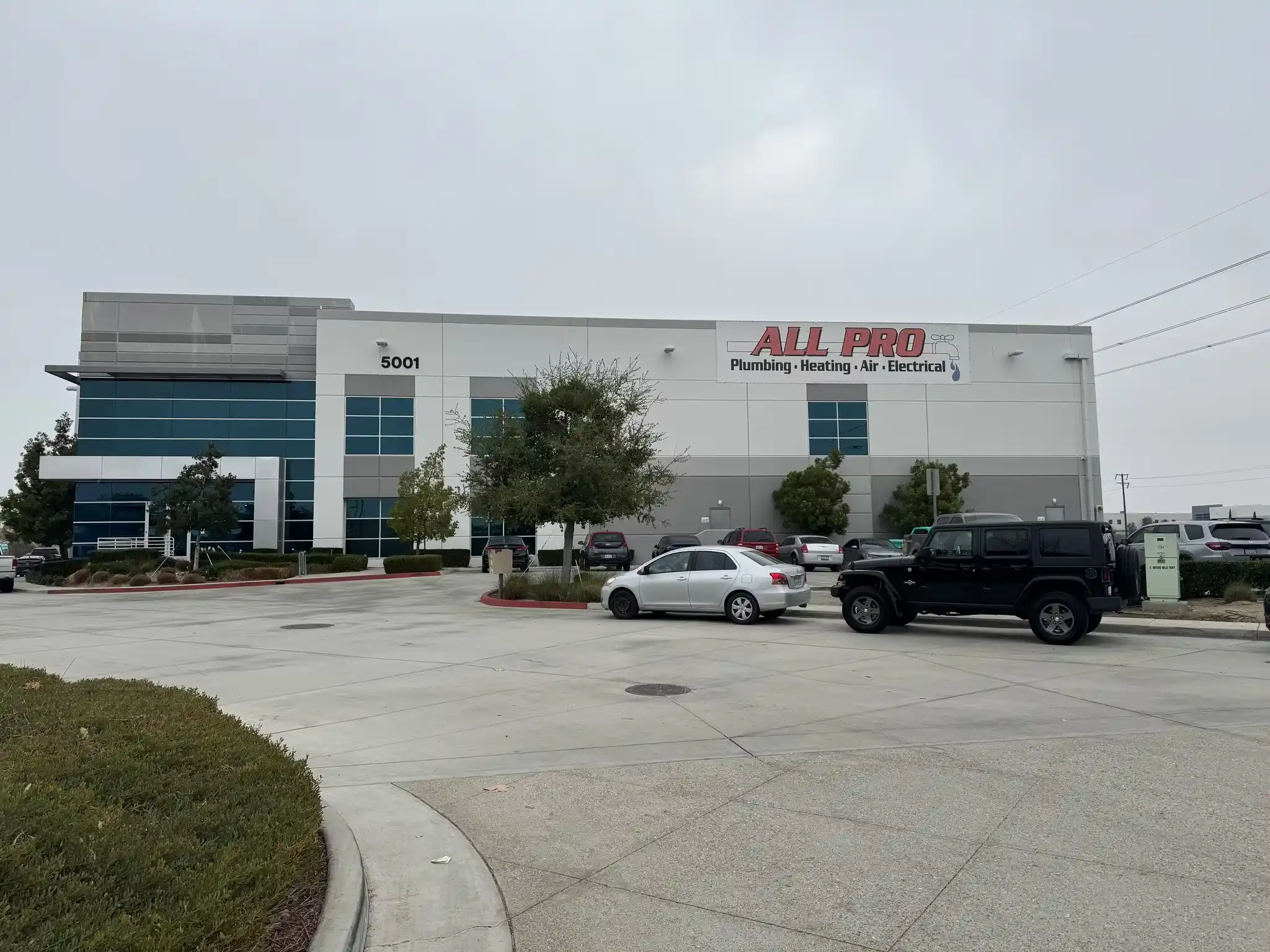 industrial-warehouse industrial-warehouse