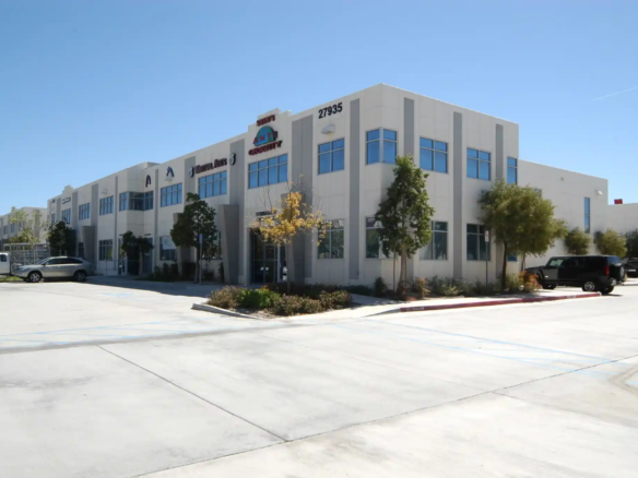 ca-valencia-los-angeles-industrial-warehouse