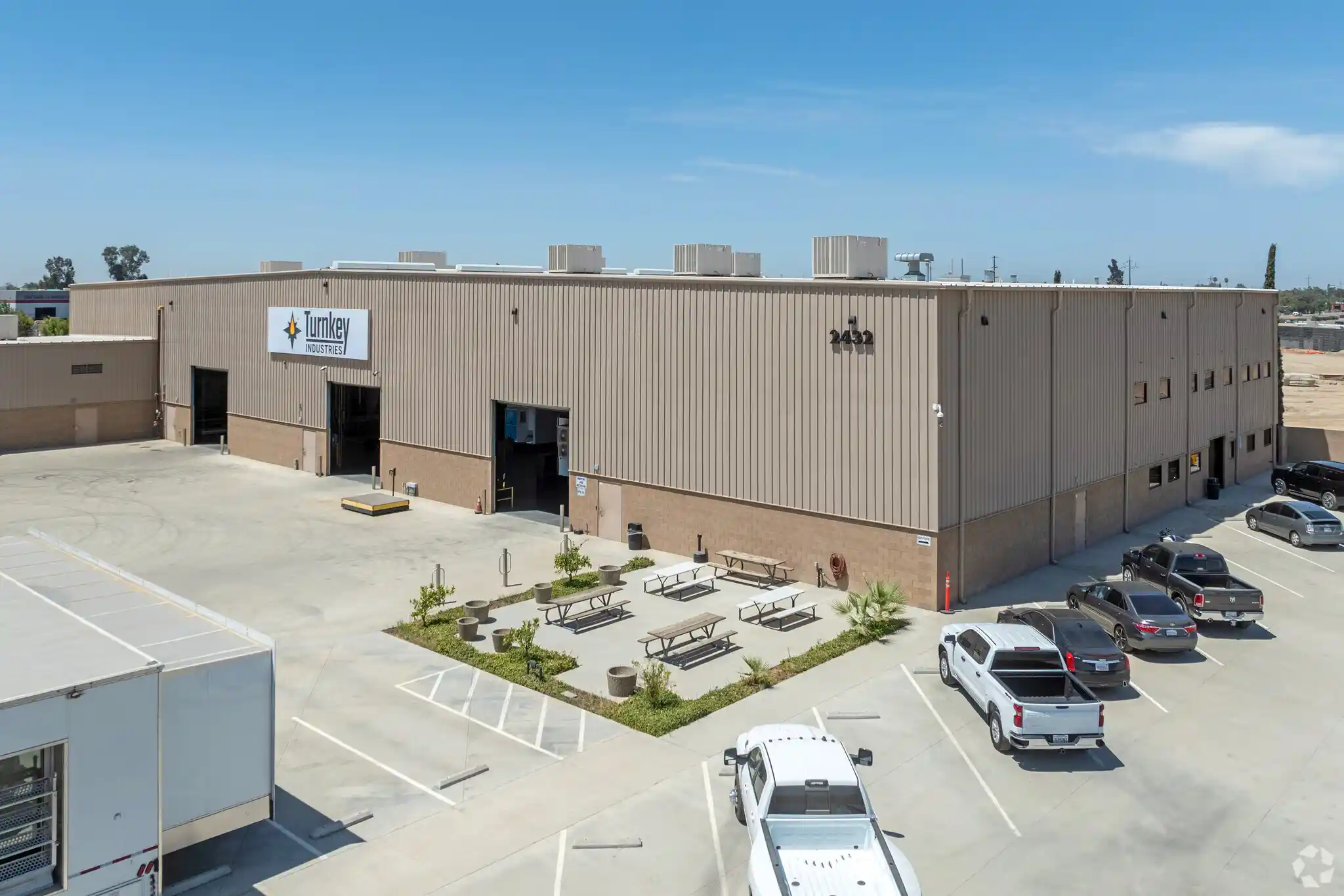 fresno-industrial-flex-warehouse-for-sale fresno-industrial-flex-warehouse-for-sale