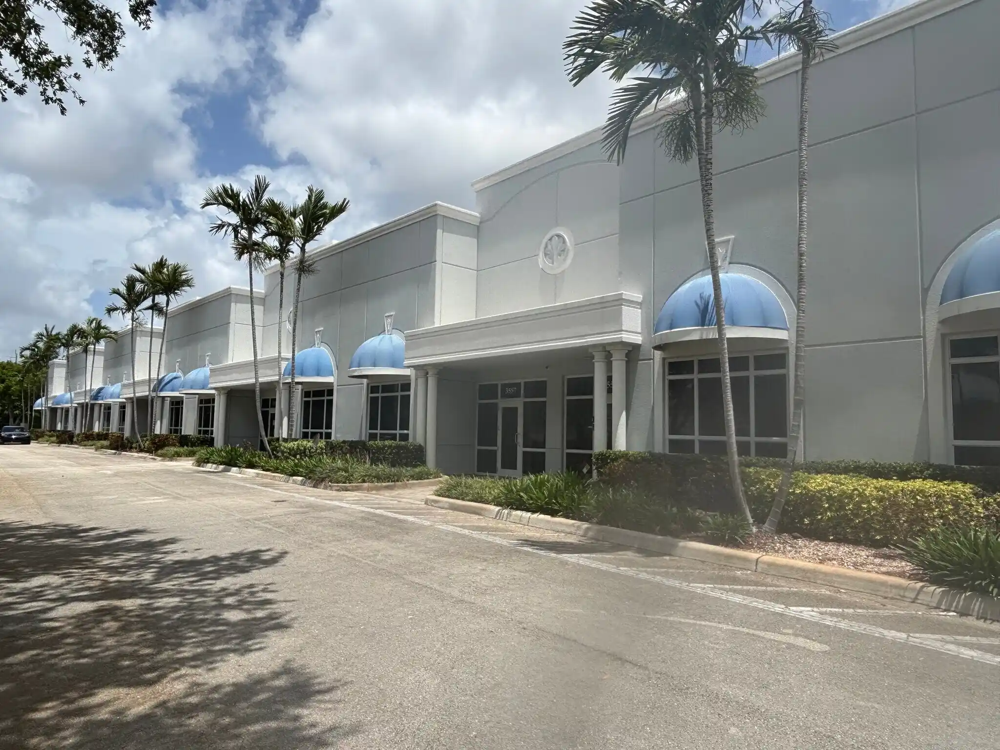 pompano-beach-industrial-warehouse-condo