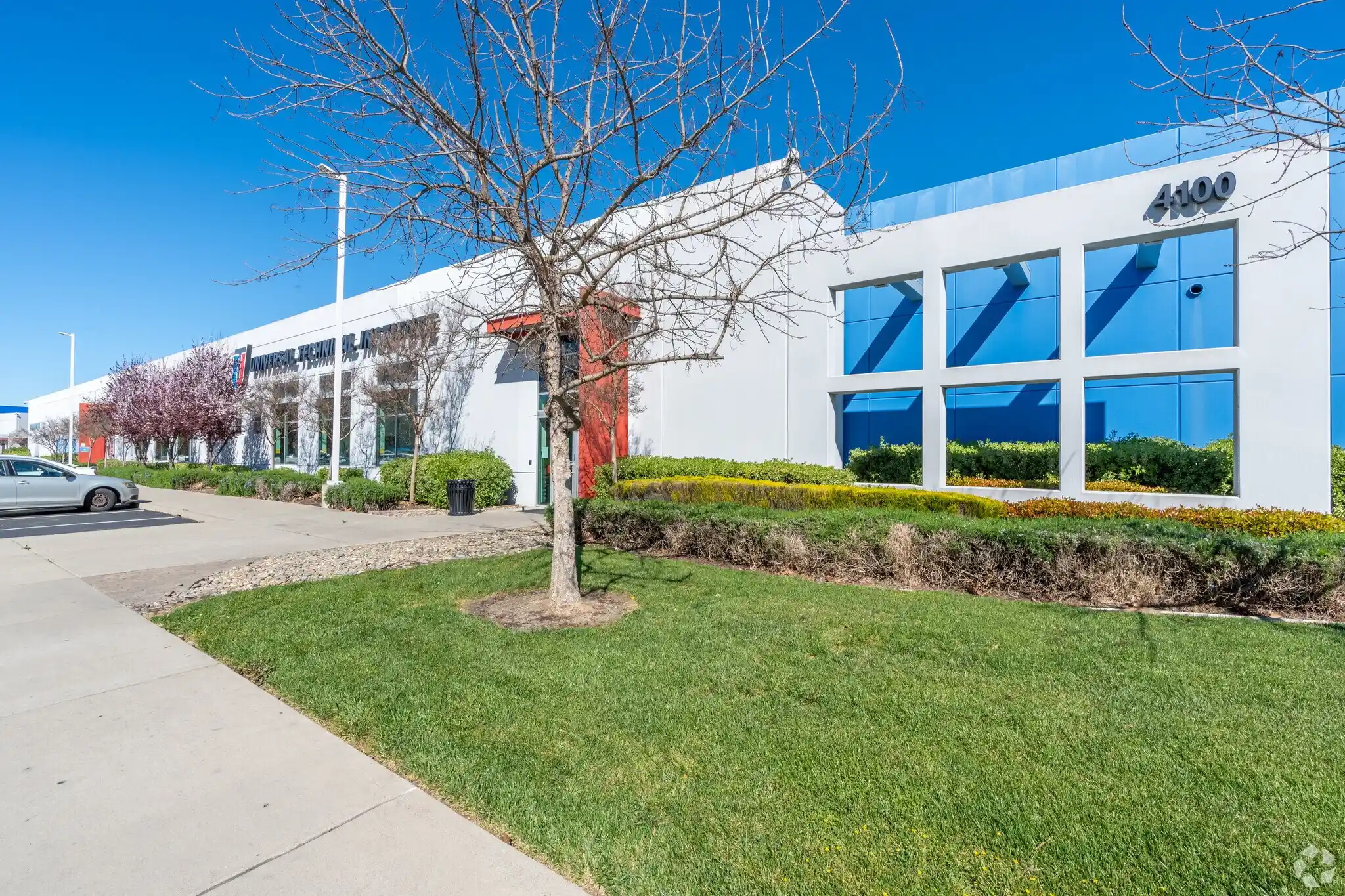 duckhorn-industrial-building-for-sale