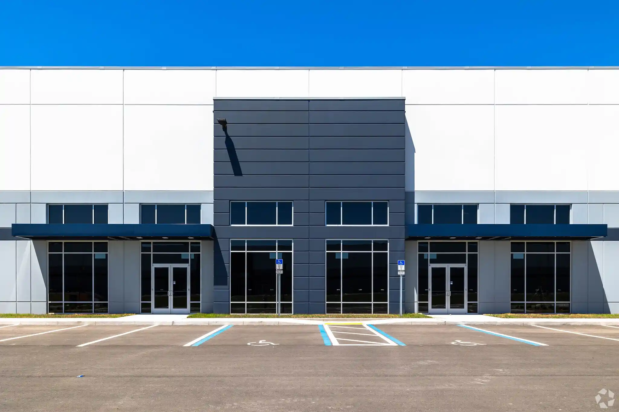 lakeland-mega-distribution-center-new