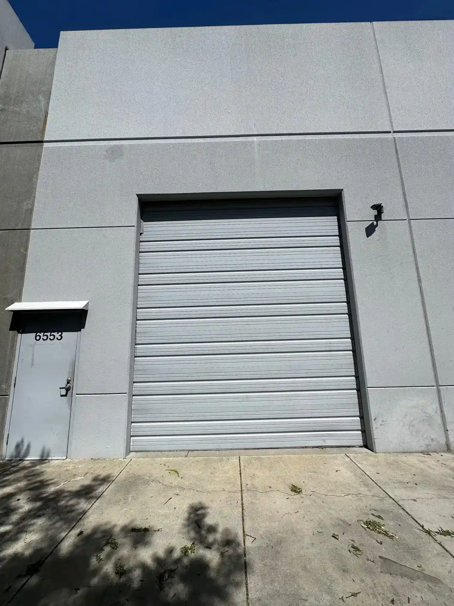 livermore-industrial-flex-condo-roll-up-door livermore-industrial-flex-condo-roll-up-door