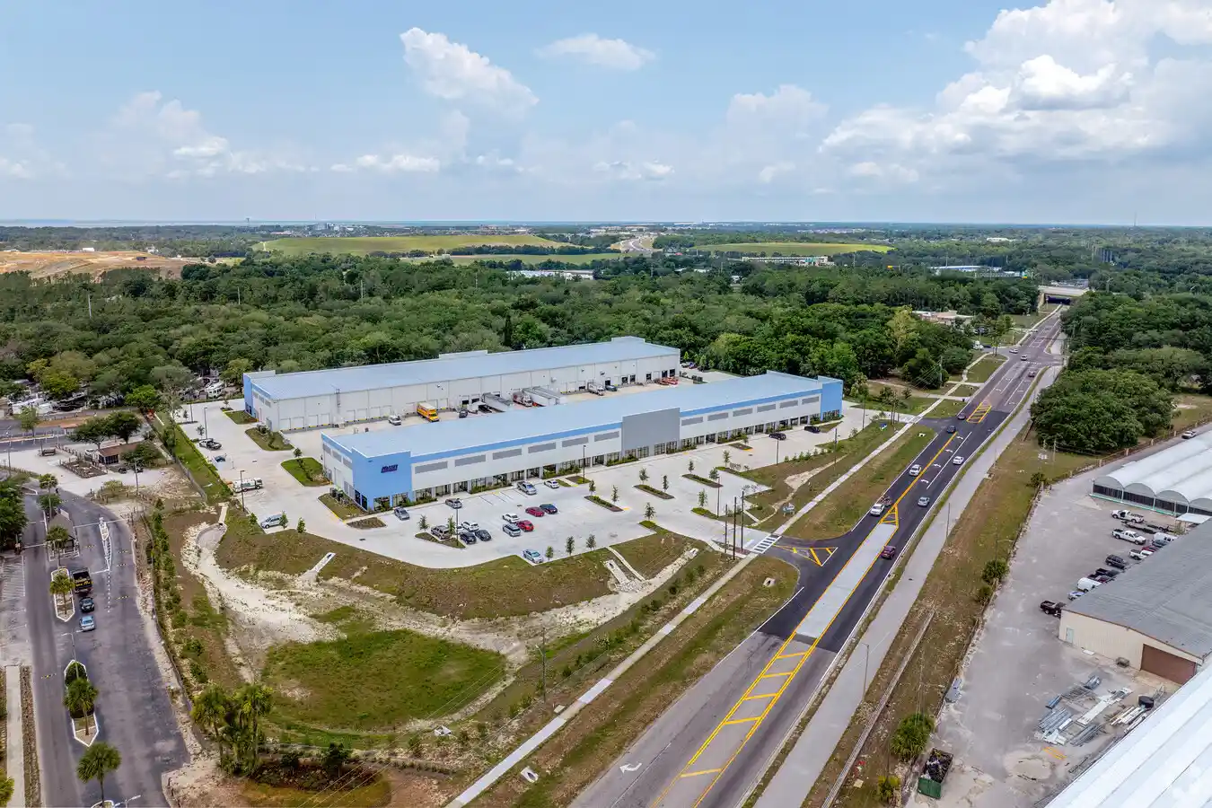 industrial-flex-condo-building-apopka