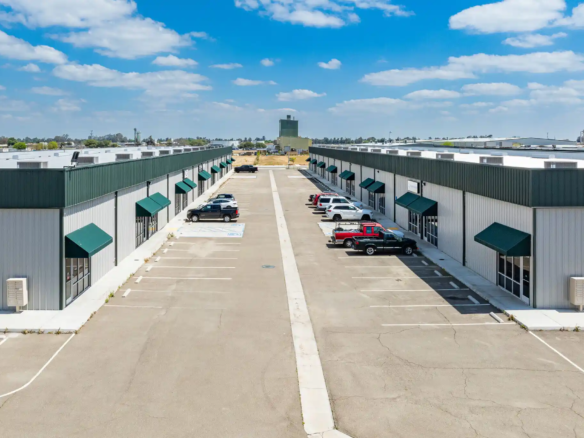 lemoore-ca-industrial-warehouse