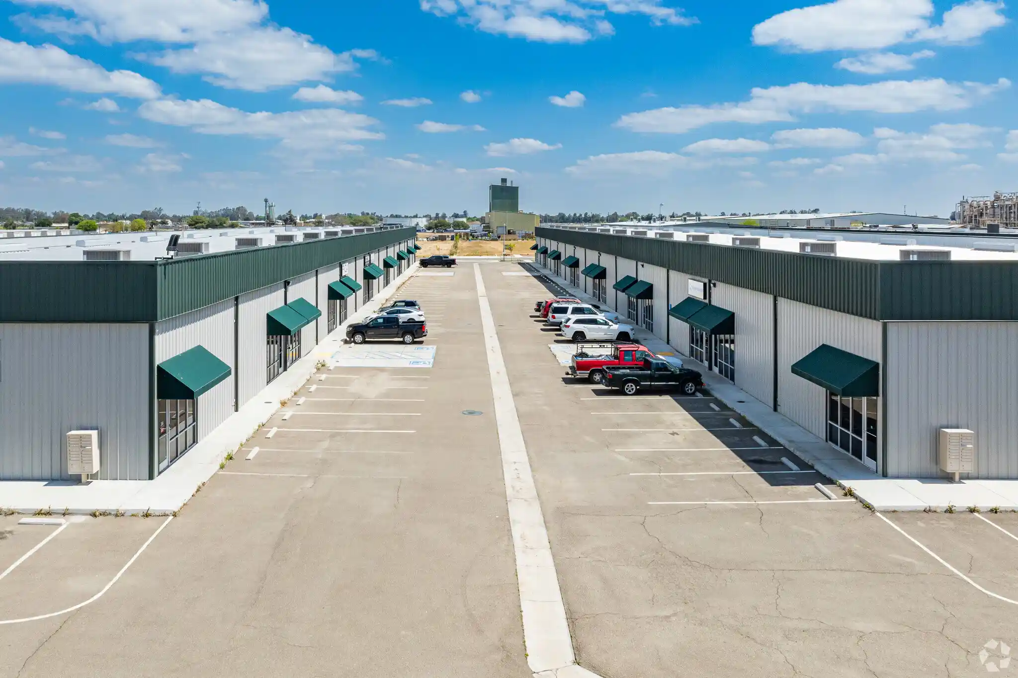 lemoore-ca-industrial-warehouse