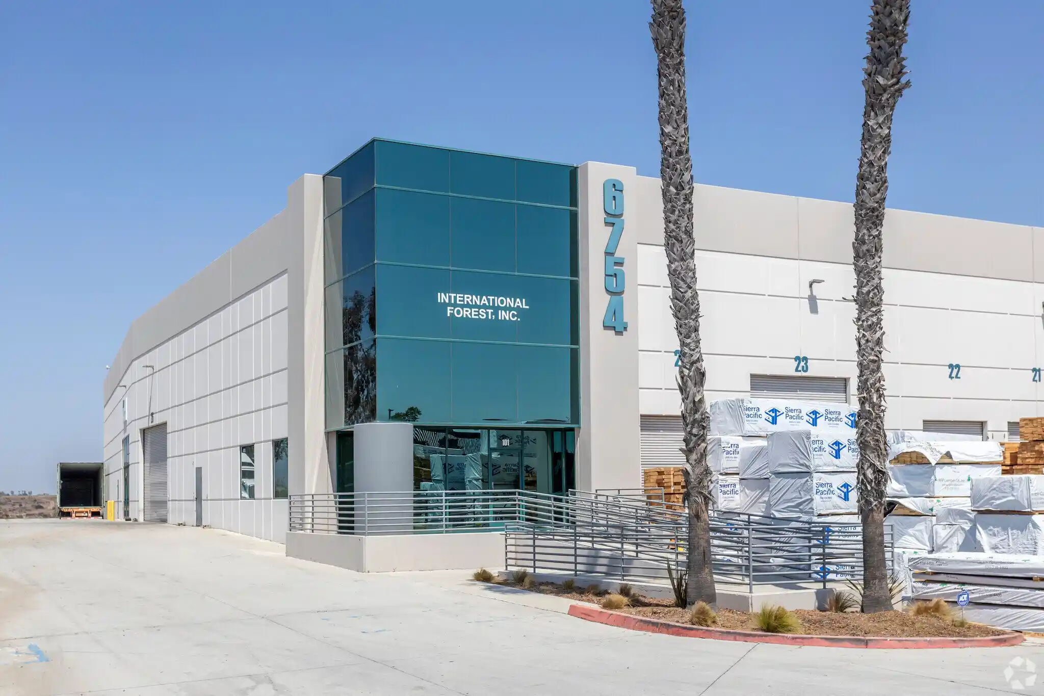 otay-mesa-industrial-building-for-lease