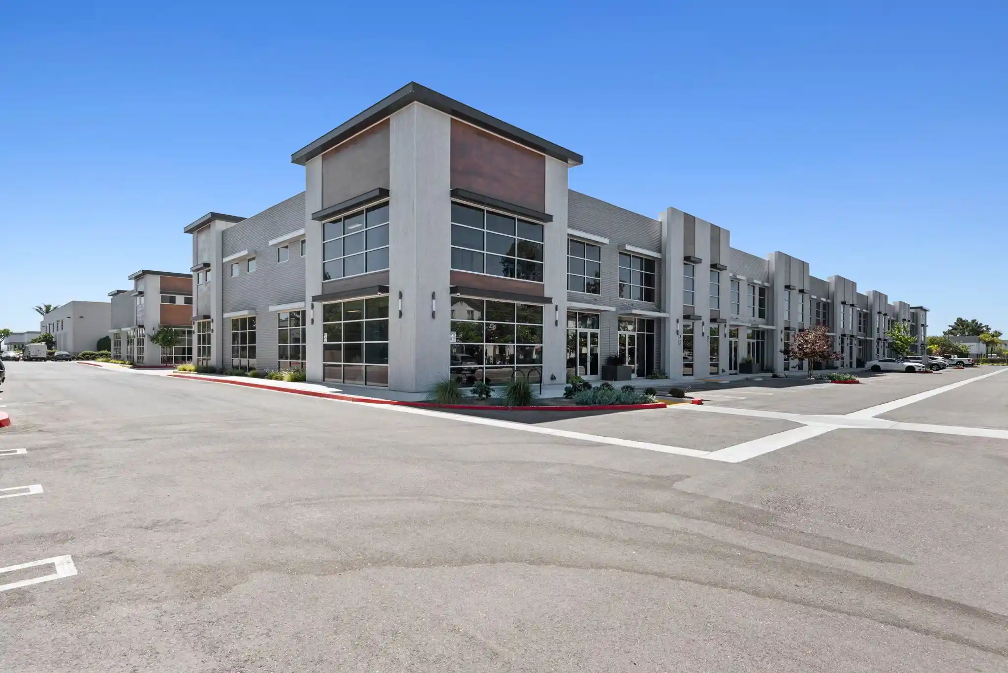 oxnard-industrial-office-warehouse-condo oxnard-industrial-office-warehouse-condo