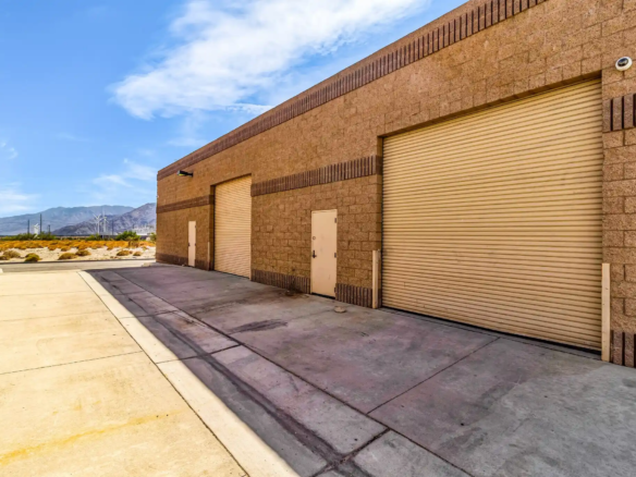 palm-springs-industrial-warehouse