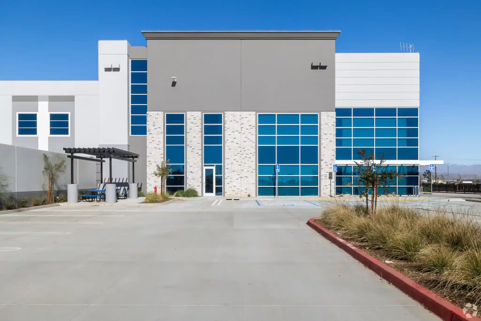 perris-warehouse-industrial-distribution-center