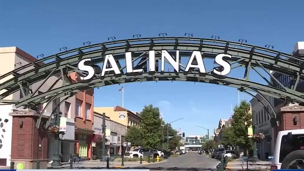 salinas-city-signage
