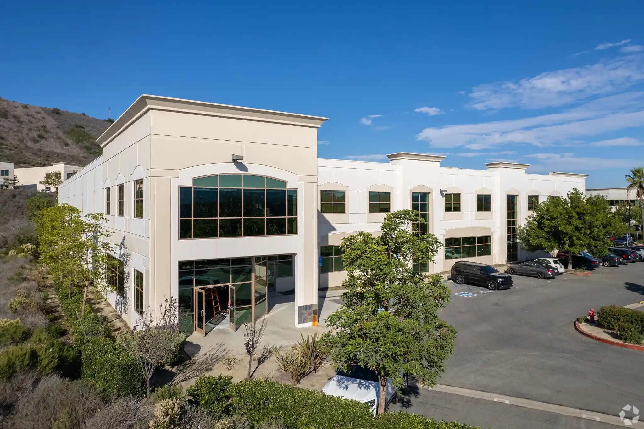 san-clemente-industrial-office-condos