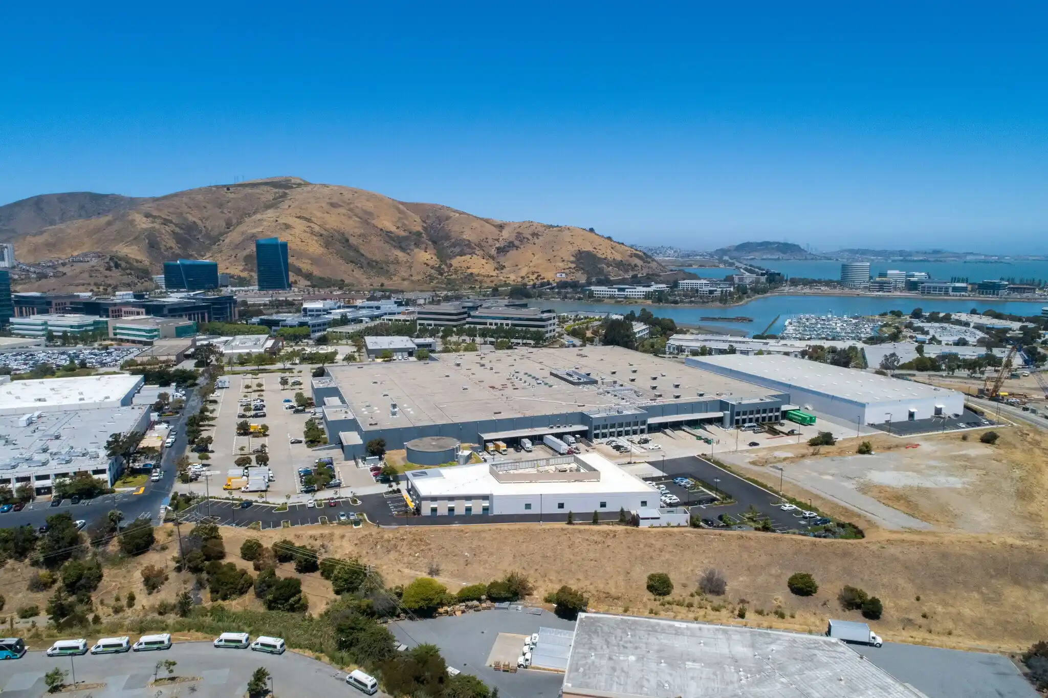 ca-south-san-francisco-industrial-nnn-leased