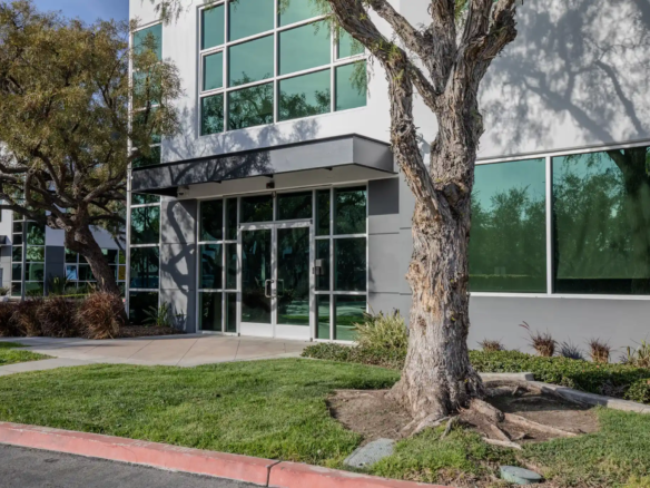 tustin-office-industrial-condo