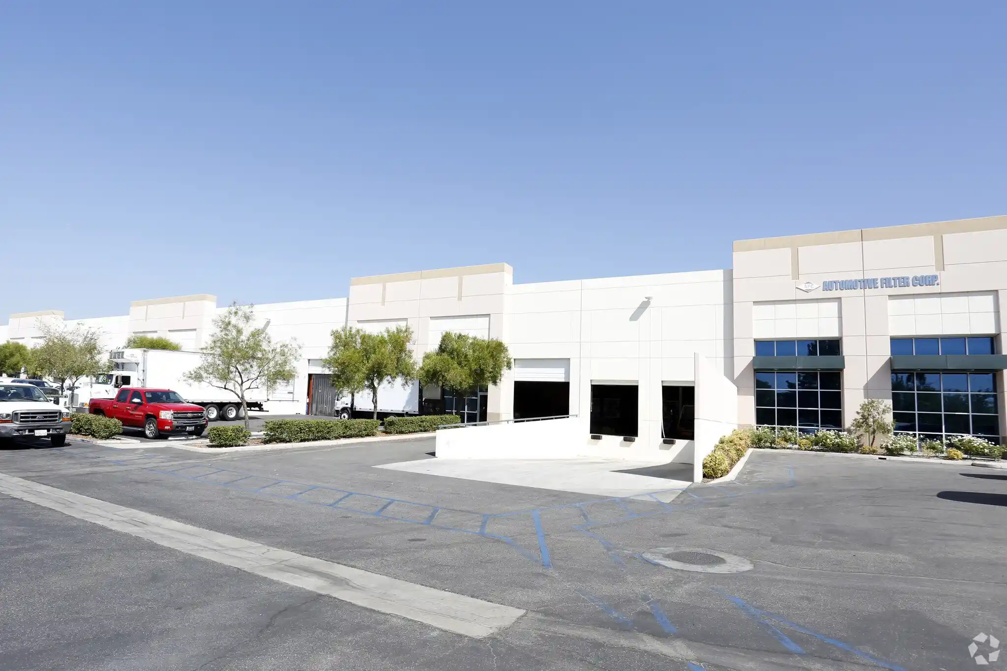 ca-valencia-industrial-condo