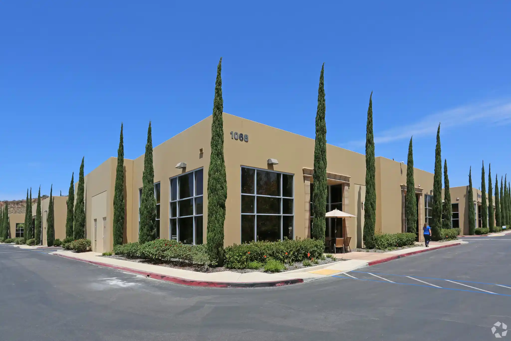 vista-industrial-flex-condo