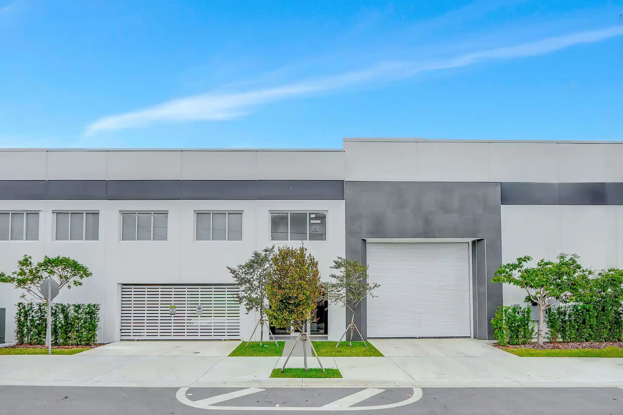 miami-industrial-warehouse-building