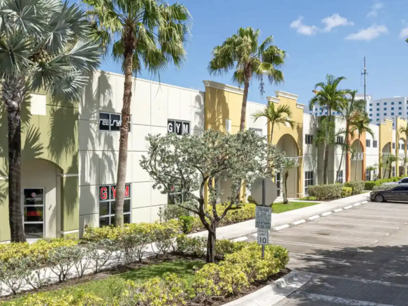 miami-warehouse-flex-condo-gym