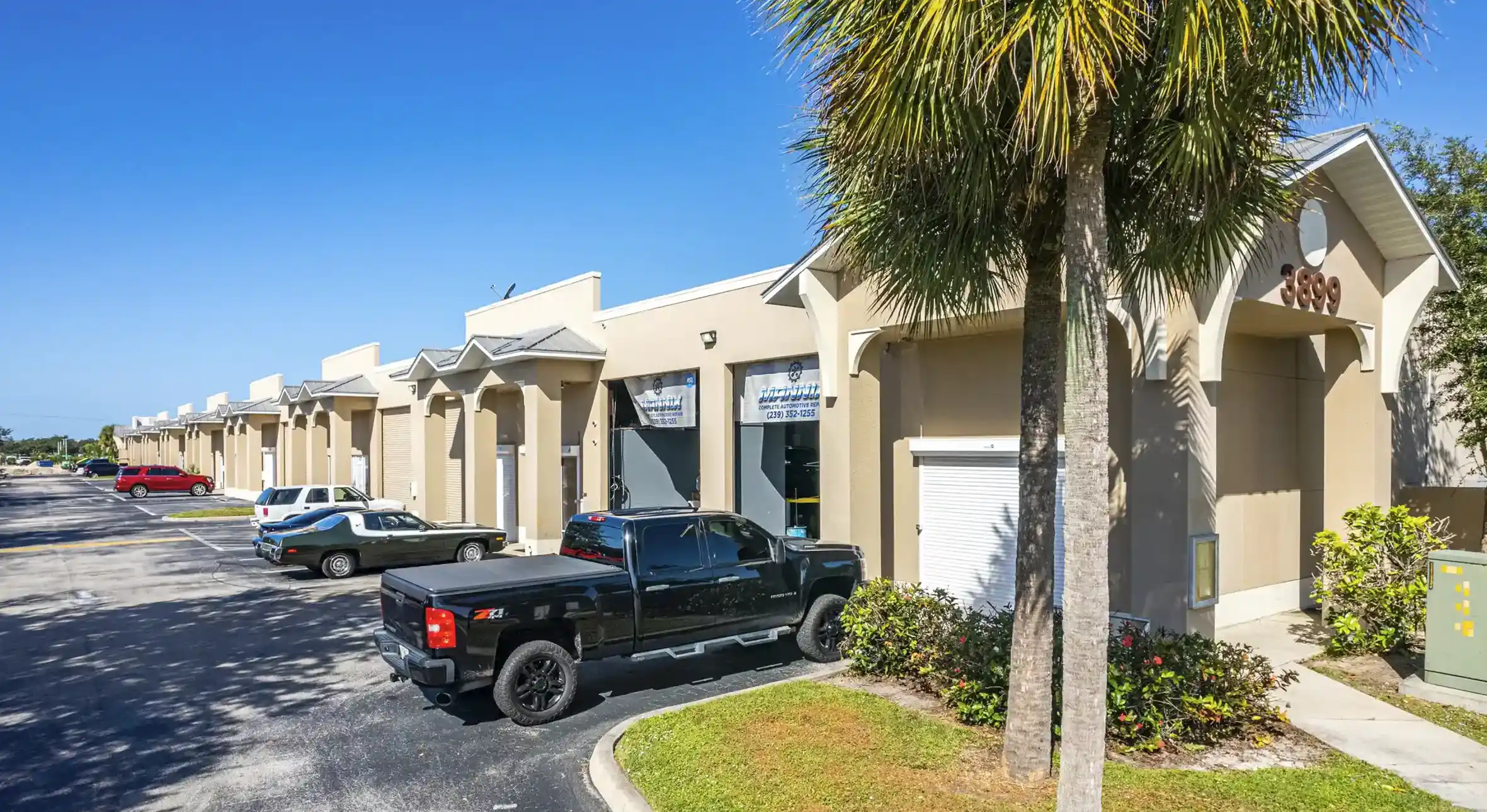 naples-industrial-flex-condo