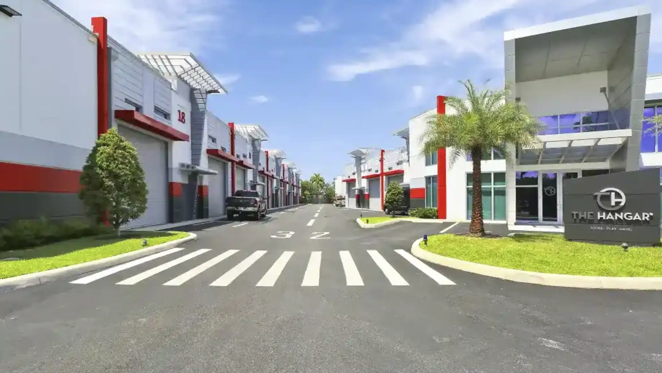 riviera-beach-auto-storage