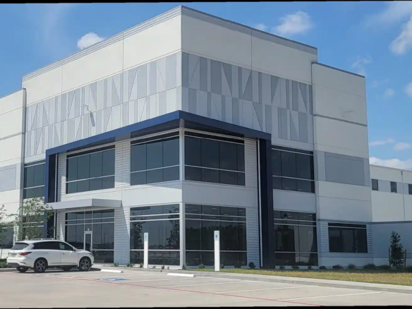channelview-tx-mega-logistics-center