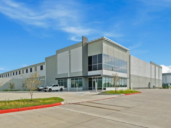 baytown-tx-mega-logistics-center
