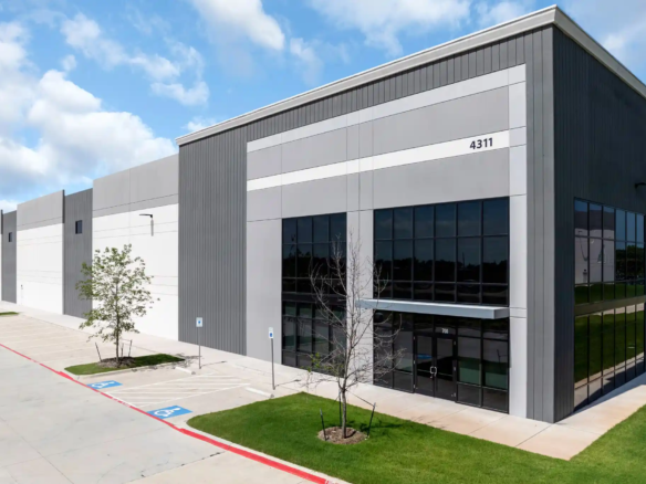 midlothian-tx-distribution-center-under-construction